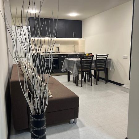 Cosy flat Apartamento Erevan Exterior foto